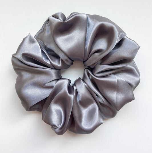 Silk Scrunchy – Grey