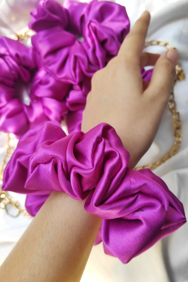 Silk Scrunchy – Lilac